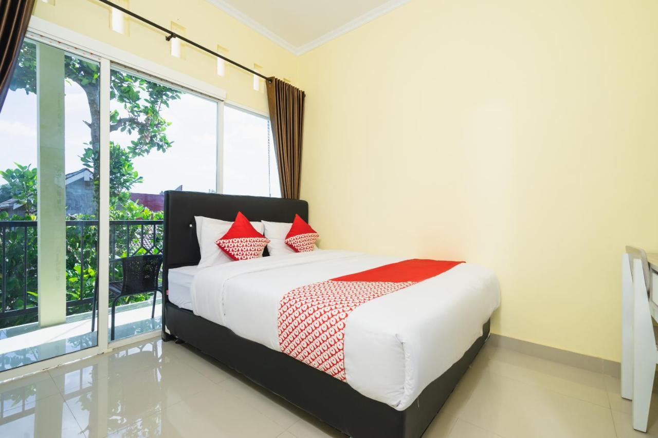 Oyo 1855 Elise Exclusive Residence Balong  Екстер'єр фото
