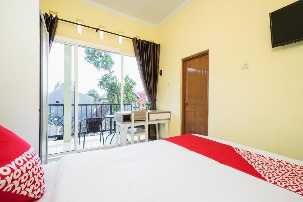Oyo 1855 Elise Exclusive Residence Balong  Екстер'єр фото