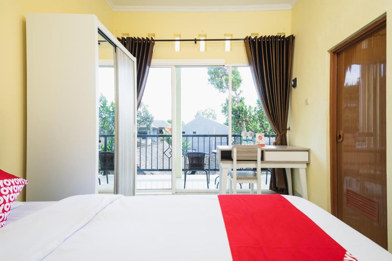 Oyo 1855 Elise Exclusive Residence Balong  Екстер'єр фото